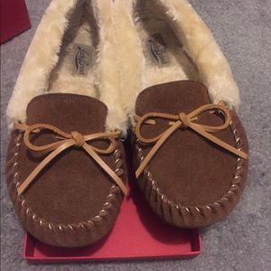 lucky brand fur lined moccasins